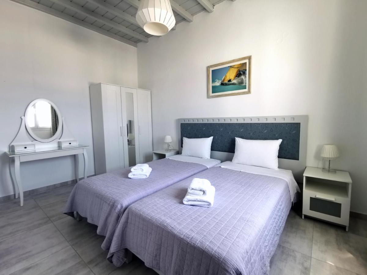 Villa Oceania Tourlos Room photo